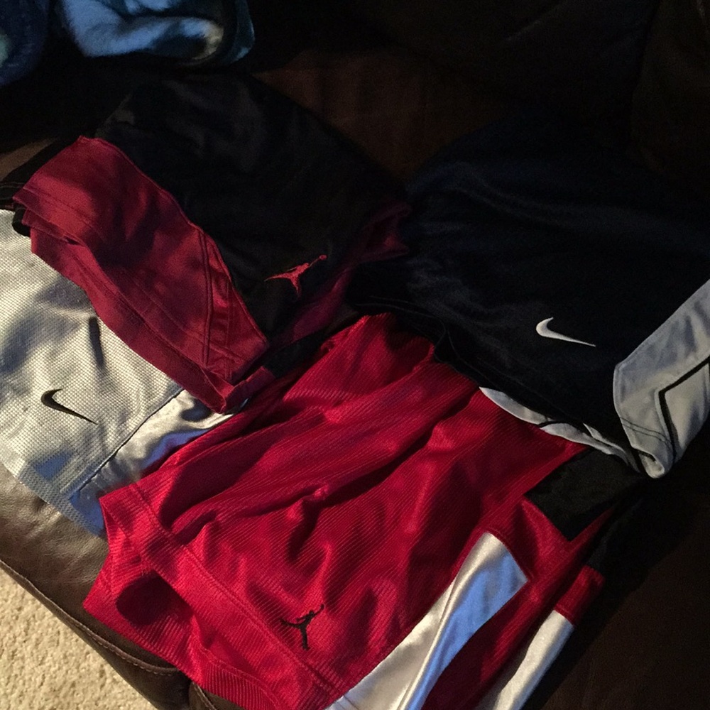 FOUR pairs of Air Jordan / Nike Basketball Shorts